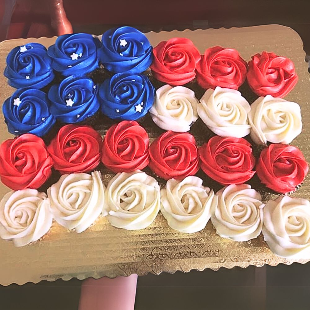 Flag Cupcake Pull Apart πΊπΈ