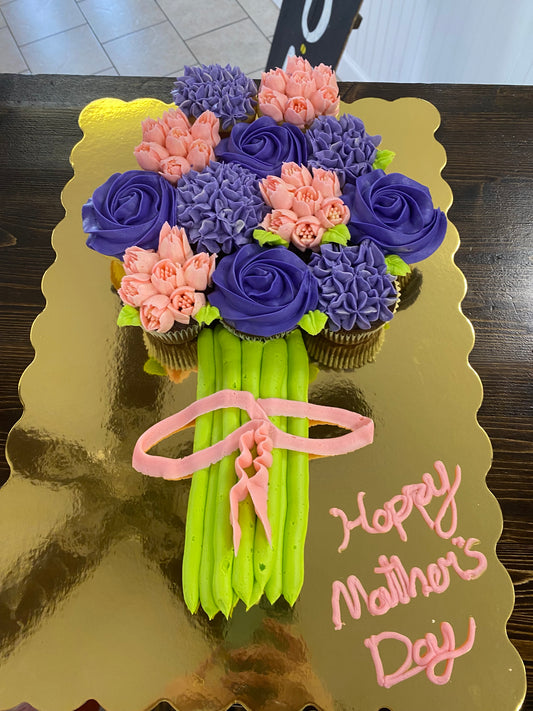 Mother’s Day cupcake bouquet ￼