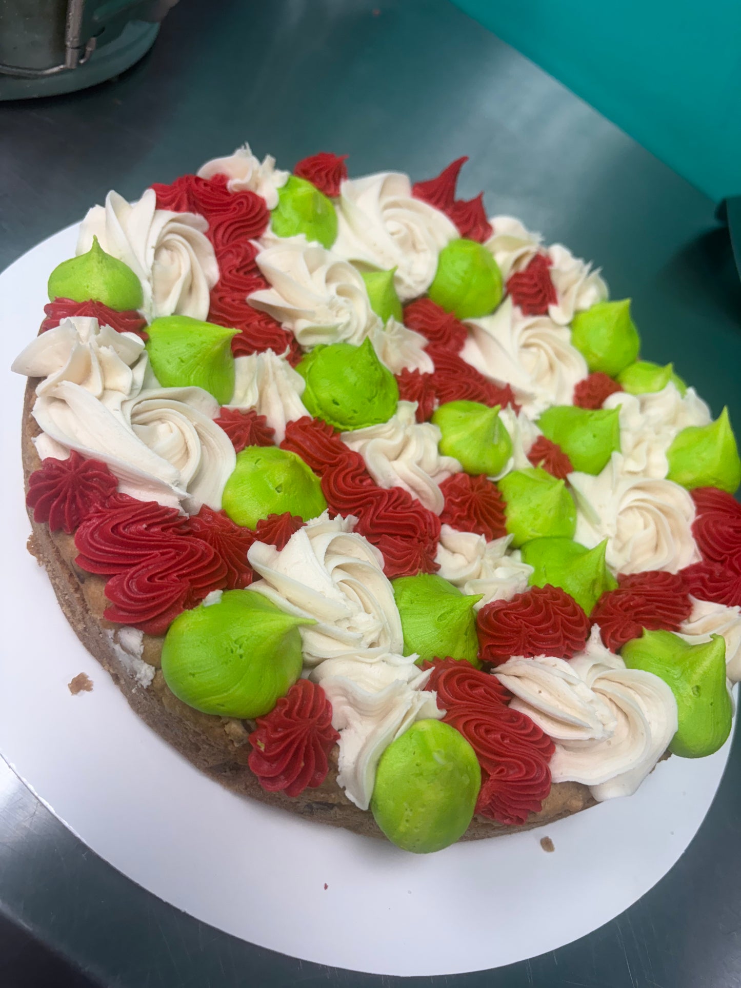 Christmas 10” cookie cake ￼
