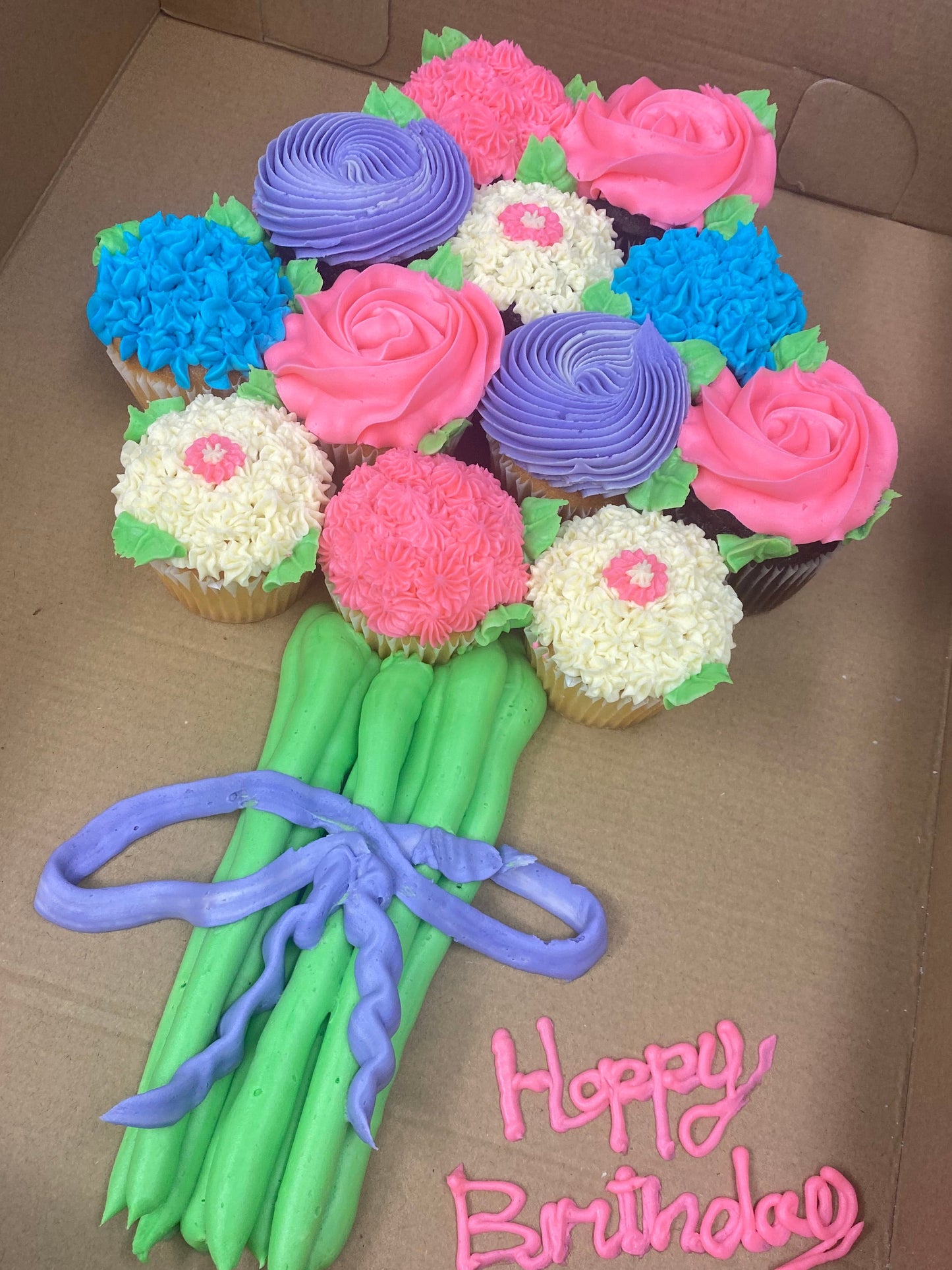 Mother’s Day cupcake bouquet